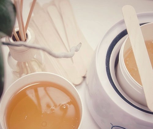 Waxing vs Shaving: Which Lasts Longer
